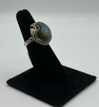 Load image into Gallery viewer, Silver Labradorite Ring - jewelry - Jimi Fortune Jewelry services
